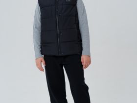 Жилет текстильный с полиуретановым покрытием для мальчиков