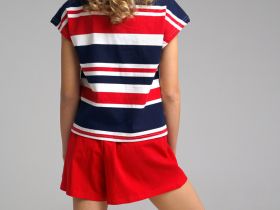 Комплект для девочки: футболка, шорты