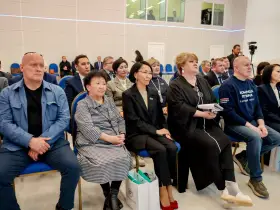 Глава Якутии встретился с новым составом Общественной палаты республики