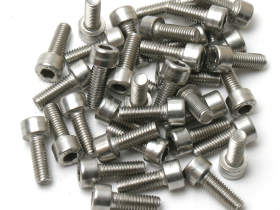 Универсальные болты DIN912 A2 для крепления аксессуаров к раме (серебристый 10 мм M6)