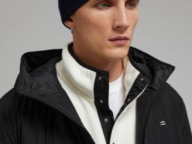 Шапка бини из шерсти