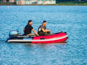 Лодка ПВХ STORMLINE Adventure Standard Aluminium 400 (2024)