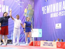 Мас-рестлеры Якутии прошли в финал чемпионата России