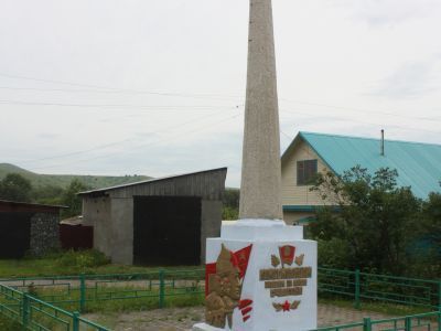 Памятник комсомольцам, погибшим за власть Советов