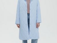 Утепленное пальто А-силуэта с капюшоном