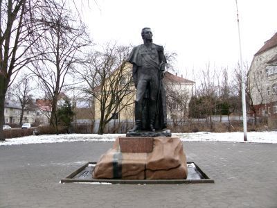 Памятник М.И.Кутузову (ск. М.К.Аникушин)