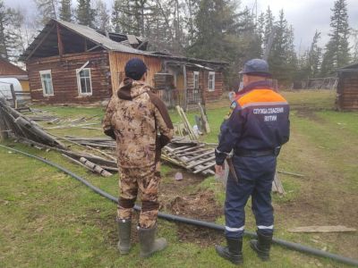 В Сунтарском районе в заброшенном доме нашли тело пропавшего мужчины