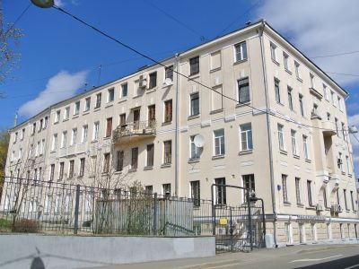 Доходный дом (в основе палаты, 1757 г., 1791 г.), 1838 г., 1886 г., 1903 г., архитектор Б.Н.Шнауберт, 1930-е гг.