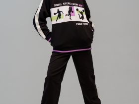 Комплект трикотажный для девочек: толстовка, брюки