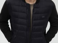 Утепленная куртка с трикотажными рукавами