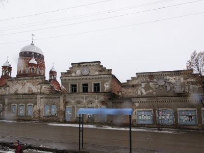 Здание театра