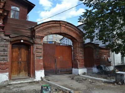 Кирпичные ворота