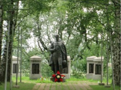 Воинское кладбище воинов Советской Армии, погибших в период Великой Отечественной войны 1941-1945 гг.