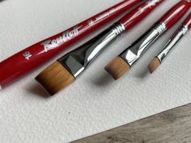 Кисть синтетика имитация колонка №20 плоская Roubloff "1S24" ручка фигурная