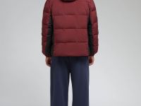 Утепленная куртка с капюшоном