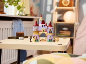 Disney 43289 Конструктор Зачарованный замок Белль и Чудовища