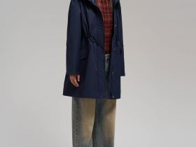 Короткий плащ из твила