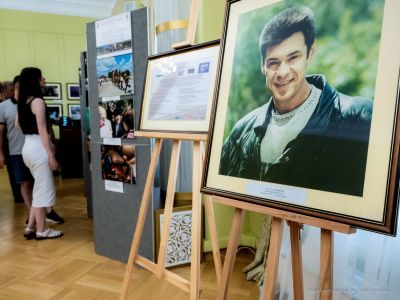 Открыт приём заявок на конкурс репортажной фотографии «Памяти Александра Ефремова - 2025»