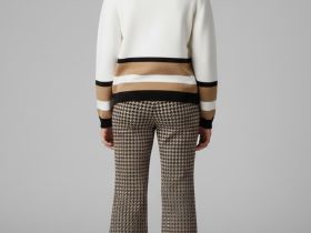 Джемпер трикотажный для девочек