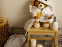 Плюшевый мишка Playtoday, 40 см