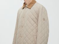 Утепленная стеганая куртка с отложным воротником