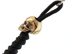 Бусина с темляком Череп