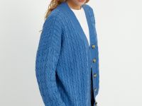 Кардиган с рельефным узором