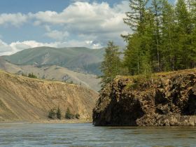 Река Индигирка. Через Ущелье Восторга и Восхищения! Маршрут: п. Усть-Нера - с. Хонуу