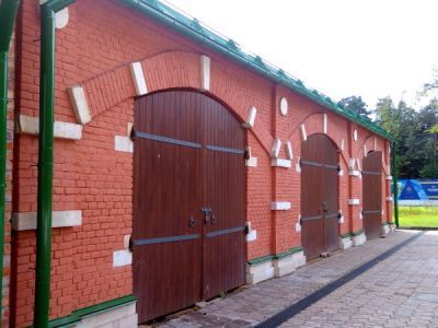 Флигель южный конного двора