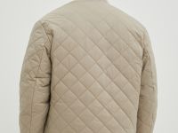 Утепленная стеганая куртка-бомбер