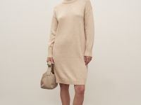 Вязаное платье с шерстью