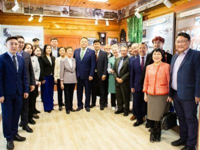 В Якутске открылась экспозиция, посвященная 200-летию создания Якутской городской Думы