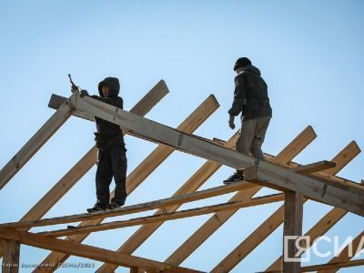 Выплаты на улучшение жилищных условий получат 280 молодых семей Якутии