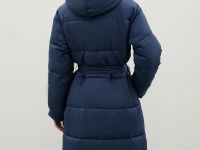 Стеганое утепленное пальто с поясом