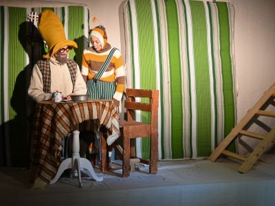 Билеты на Проделки на рождество (Домик на крыше) / Театр | Афиша | ИнфоТаймс