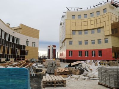 Объекты строятся, но с разной скоростью