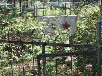 Могила М.Д.Будаина (1908-1966 гг.), организатора колхозного движения в Курумканском районе