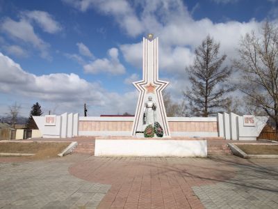 Памятник воинам-землякам, погибшим на фронтах Великой Отечественной войны