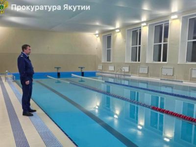 В Нерюнгри 13 детей отравились хлором в бассейне футбольной школы