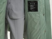 Пальто утепленное с капюшоном