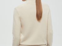 Джемпер с воротником-стойкой