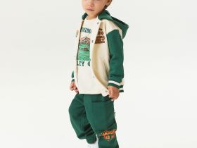 Брюки для маленького мальчика