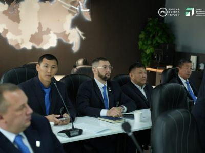 Руководитель ЦУР Якутии встретился с курсантами кадровой программы «Якутия – Земля героев»