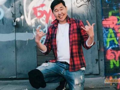 Якутянин Эрхан Нохоев исполнил главную роль в российской комедии и рассказал о своем пути в кино