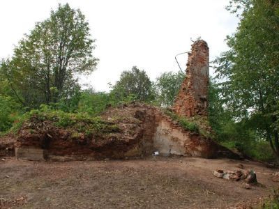 Церковь Михаила Архангела Сковородского монастыря с фресками (руины)