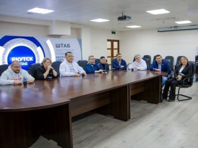 Депутаты Якутской городской Думы организовали совместный просмотр послания президента