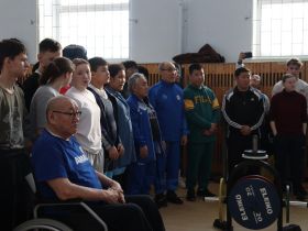 В Якутске стартовал чемпионат республики по пауэрлифтингу среди спортсменов с ОВЗ