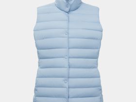 Утепленный жилет приталенного силуэта