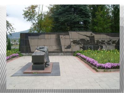 Могила Дважды Героя Советского Союза, Героя Монгольской Народной Республики, генерала армии Плиева Исса Александровича