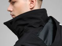 Горнолыжная куртка со съемным капюшоном